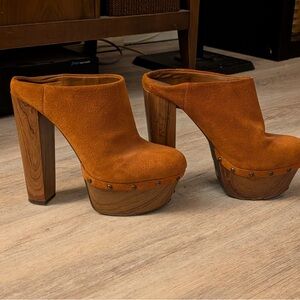 Jessica Simpson Burnt Orange Platform Mules